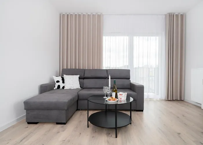 Apartament 69m2 Pomorska - Balcony, Workspace, Bus - By Rentujemy Łódź