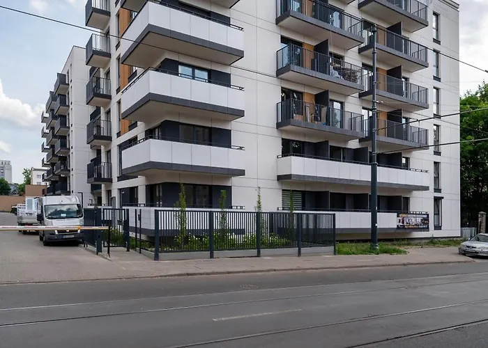 Apartament 69m2 Pomorska - Balcony, Workspace, Bus - By Rentujemy Łódź